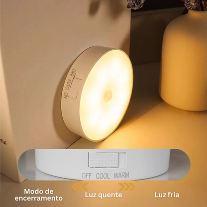Luz LED inteligente com sensor de movimento - Acende-se automaticamente quando se move, ideal para qualquer espaço!