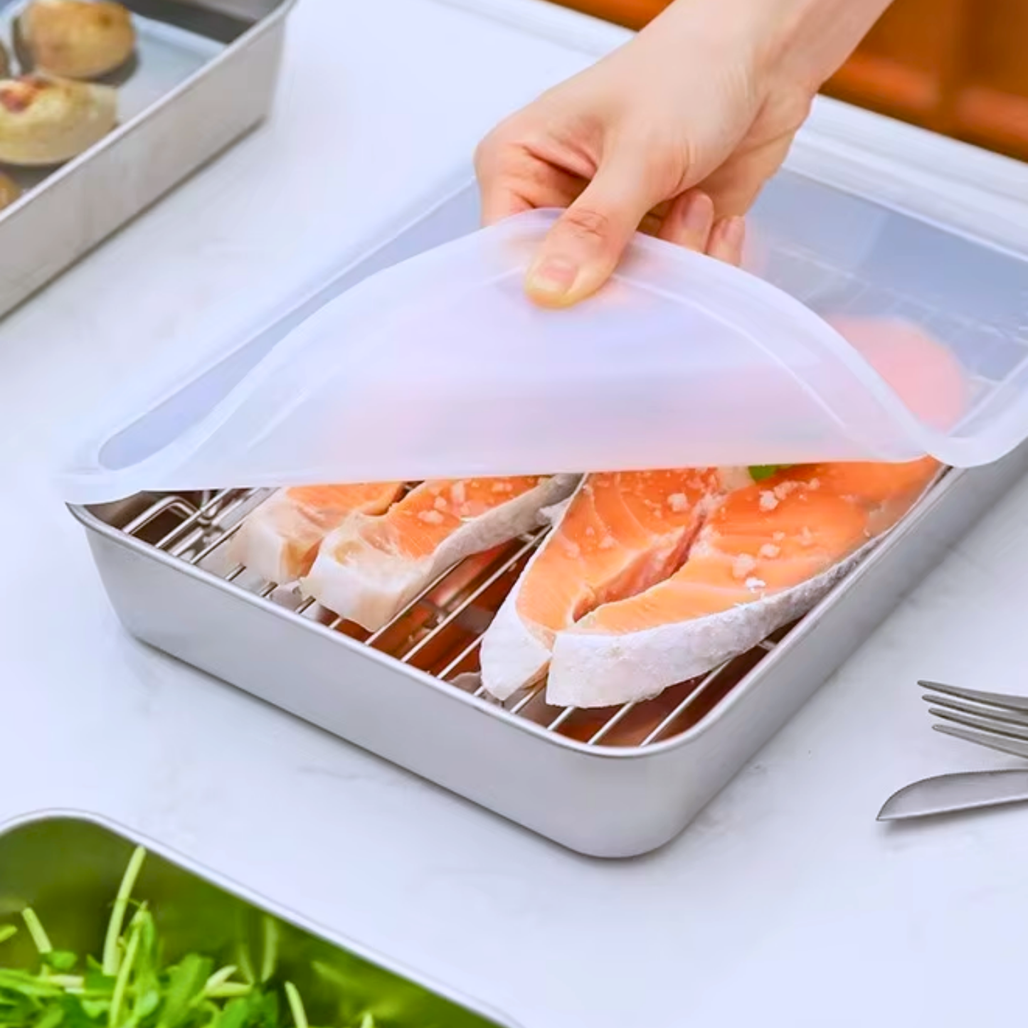 Bandeja em aço inoxidável 304 premium – mantém os alimentos frescos até 5× mais tempo