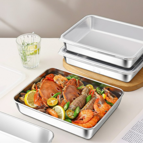 Recipiente grande para armazenamento de alimentos em aço inoxidável 304, capaz de manter os alimentos frescos por até 4 semanas.