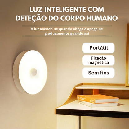 Luz LED inteligente com sensor de movimento - Acende-se automaticamente quando se move, ideal para qualquer espaço!