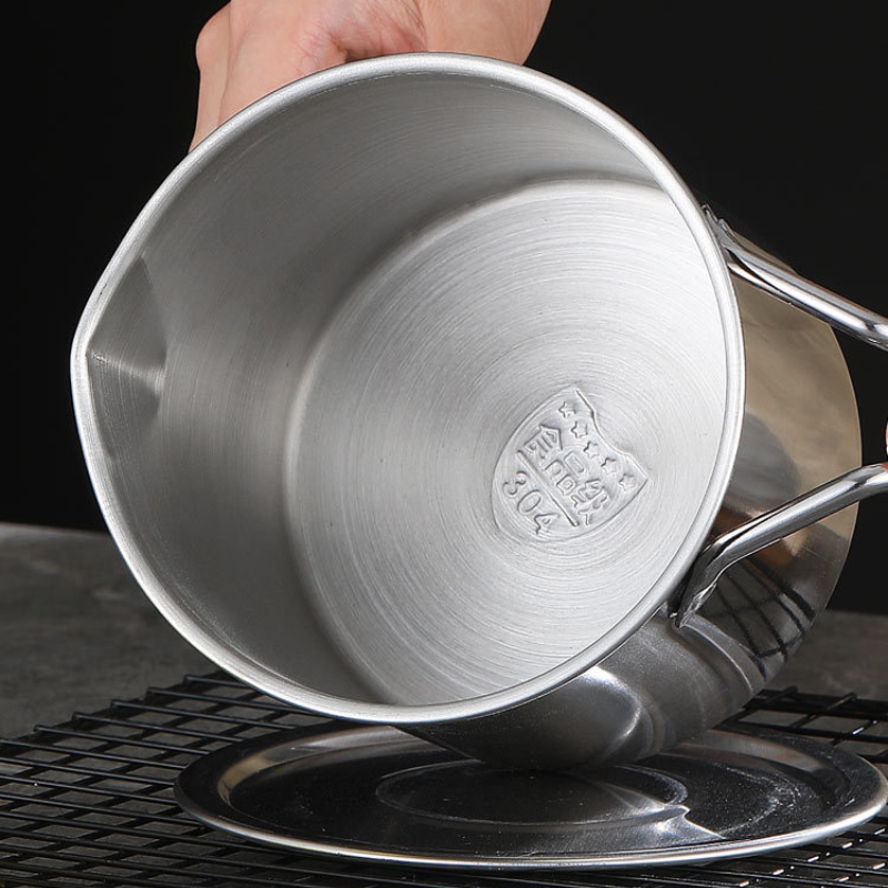 Filtro de óleo em inox 304 com tampa e peneira – Alta durabilidade, vedação perfeita e ideal para eliminar resíduos e reutilizar óleo de forma segura, limpa e econômica.