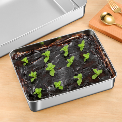 Recipiente grande para armazenamento de alimentos em aço inoxidável 304, capaz de manter os alimentos frescos por até 4 semanas.